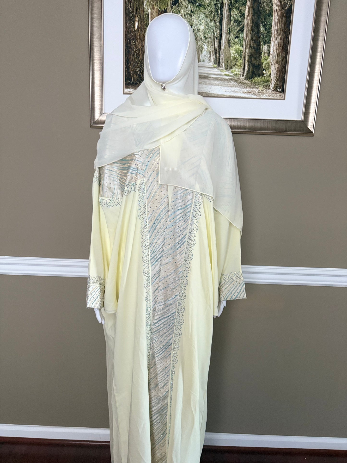 Nadirah Elegant Abaya