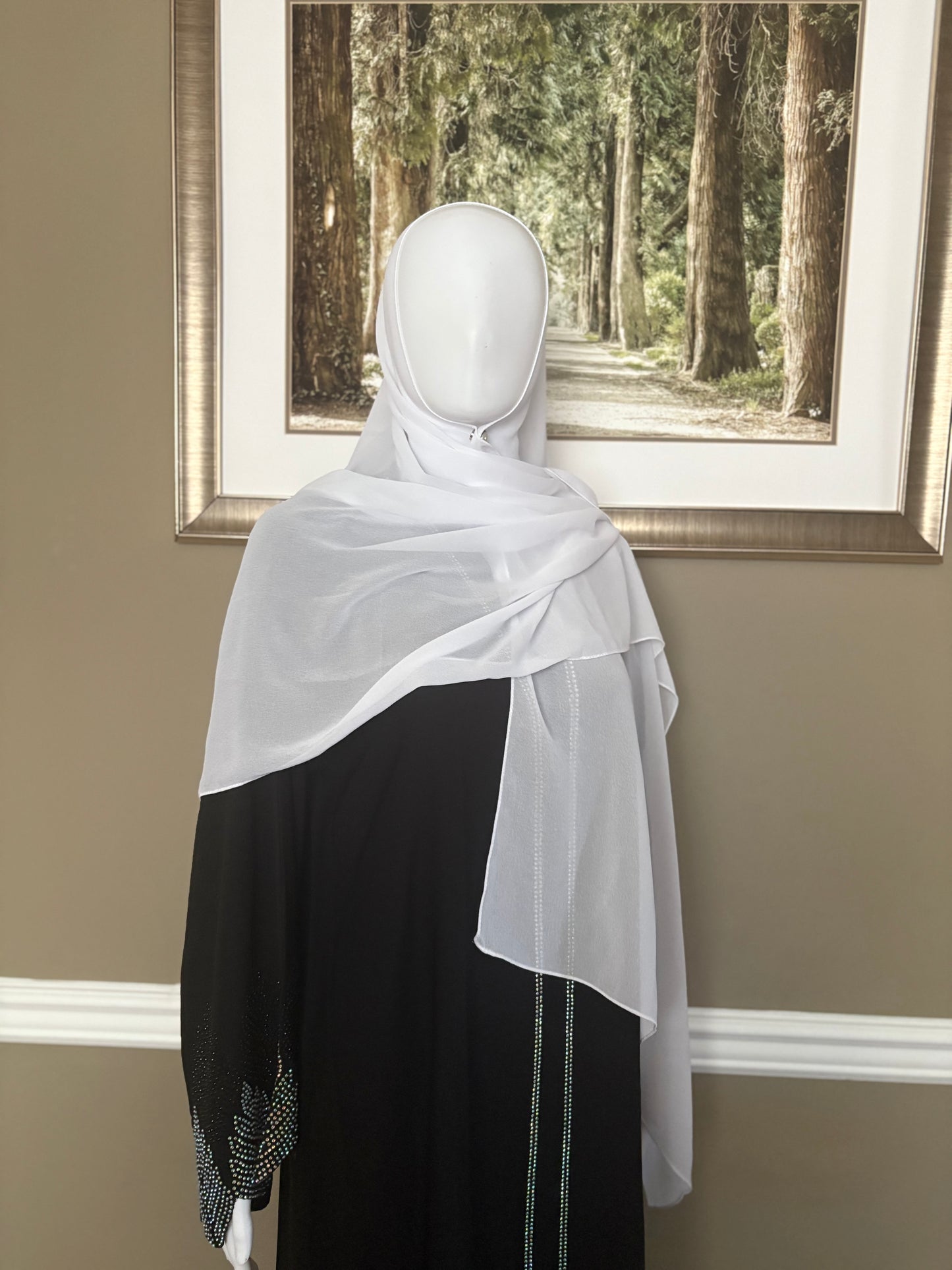Huda White Chiffon Hijab