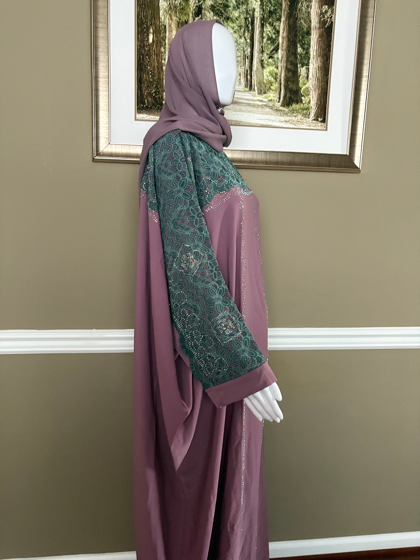 Naba Trendy Abaya