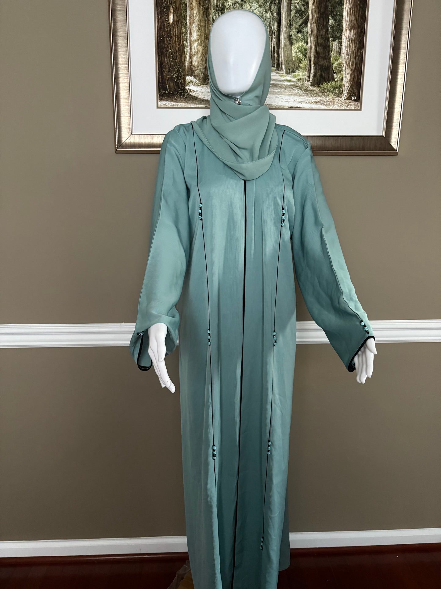 Nabiha Elegant Abaya