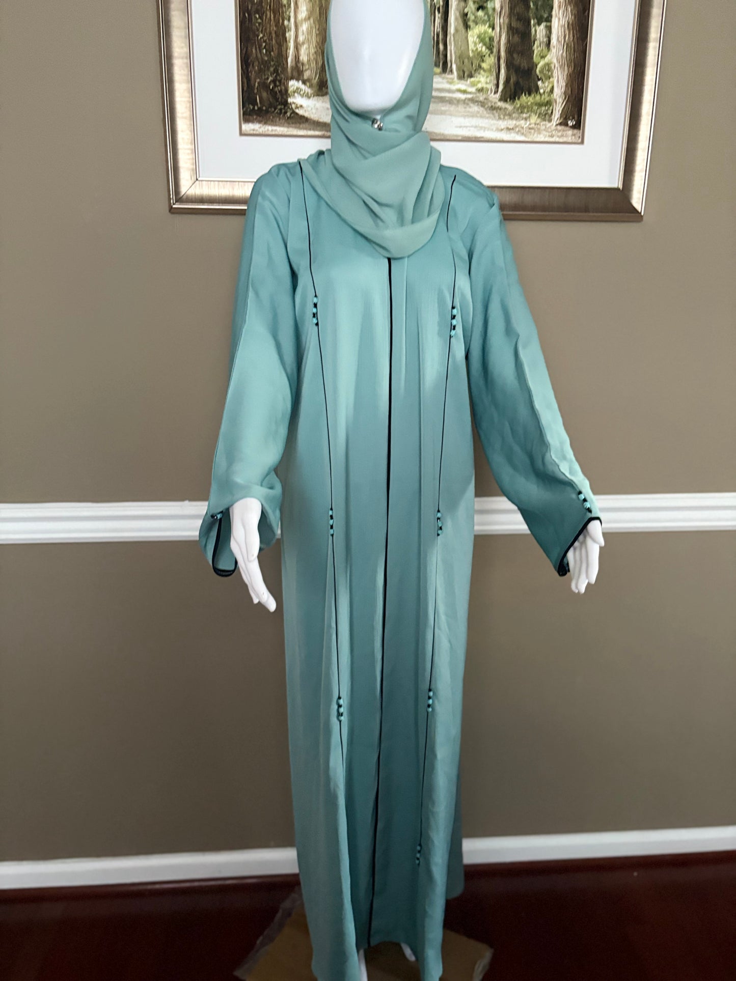 Nabiha Elegant Abaya