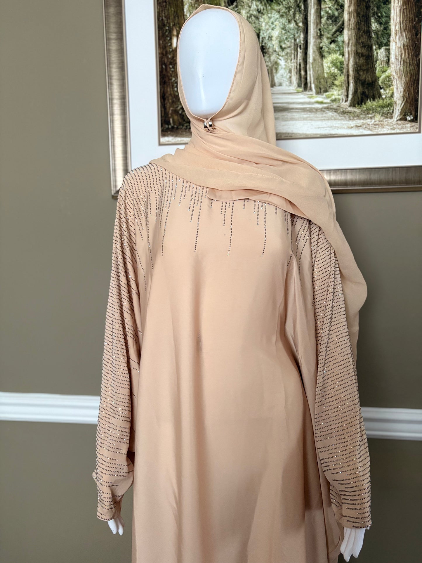 Farya Abaya in Beige
