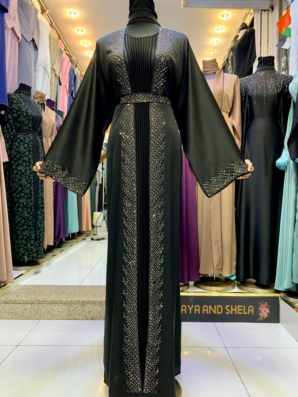 Jadwa Abaya in Black