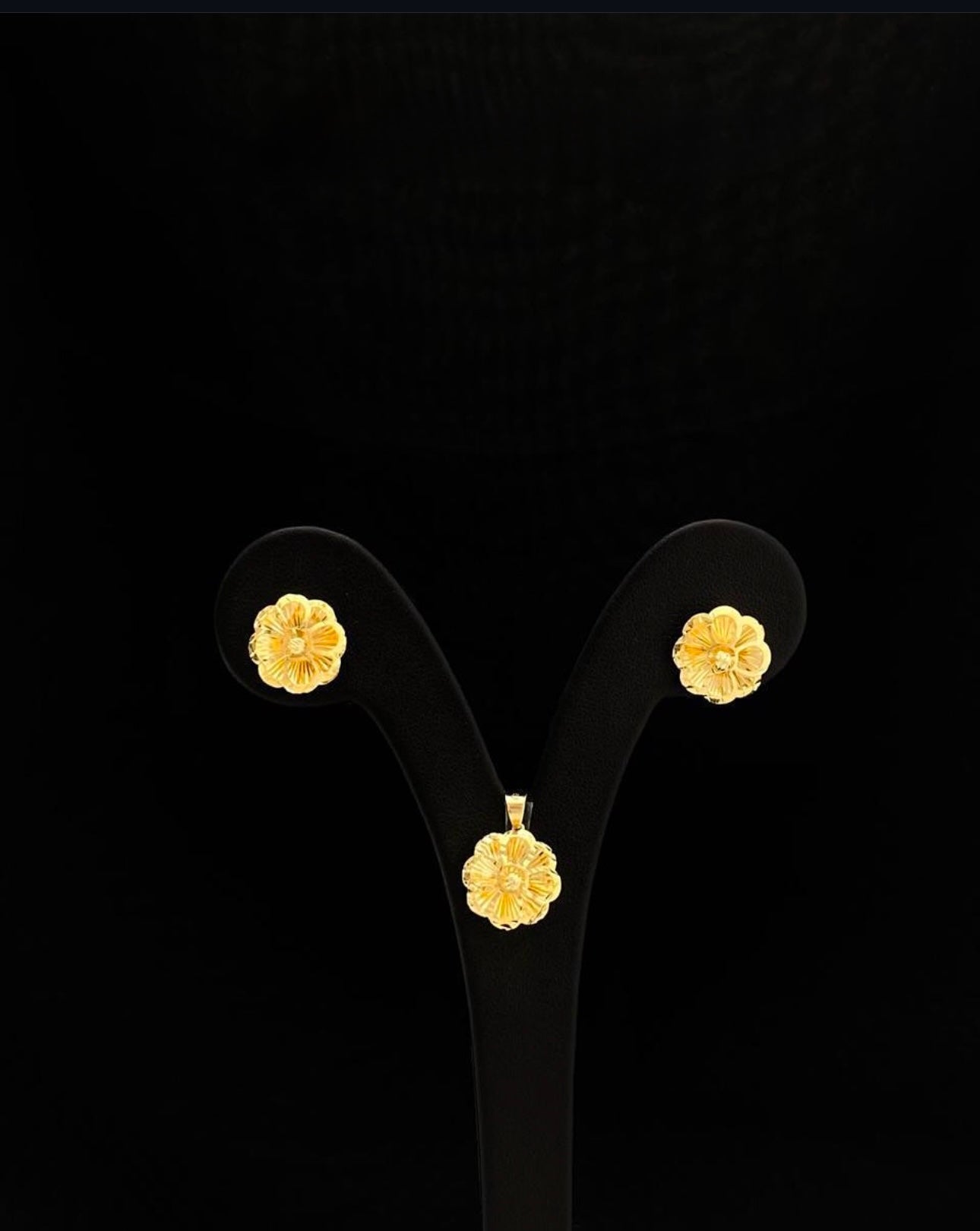 Poppy 18 karat gold set