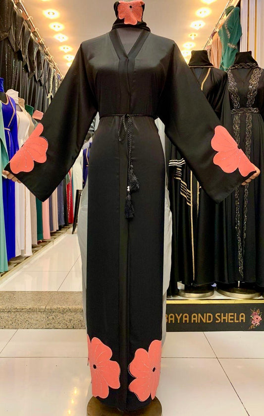 Muna Drapes Abaya