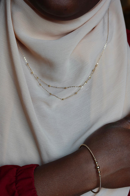 Daisy 18 karat pure gold necklace