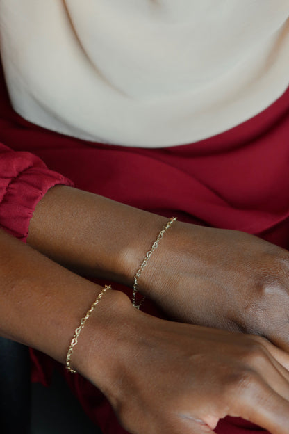 Tiana 18 karat pure gold bracelet