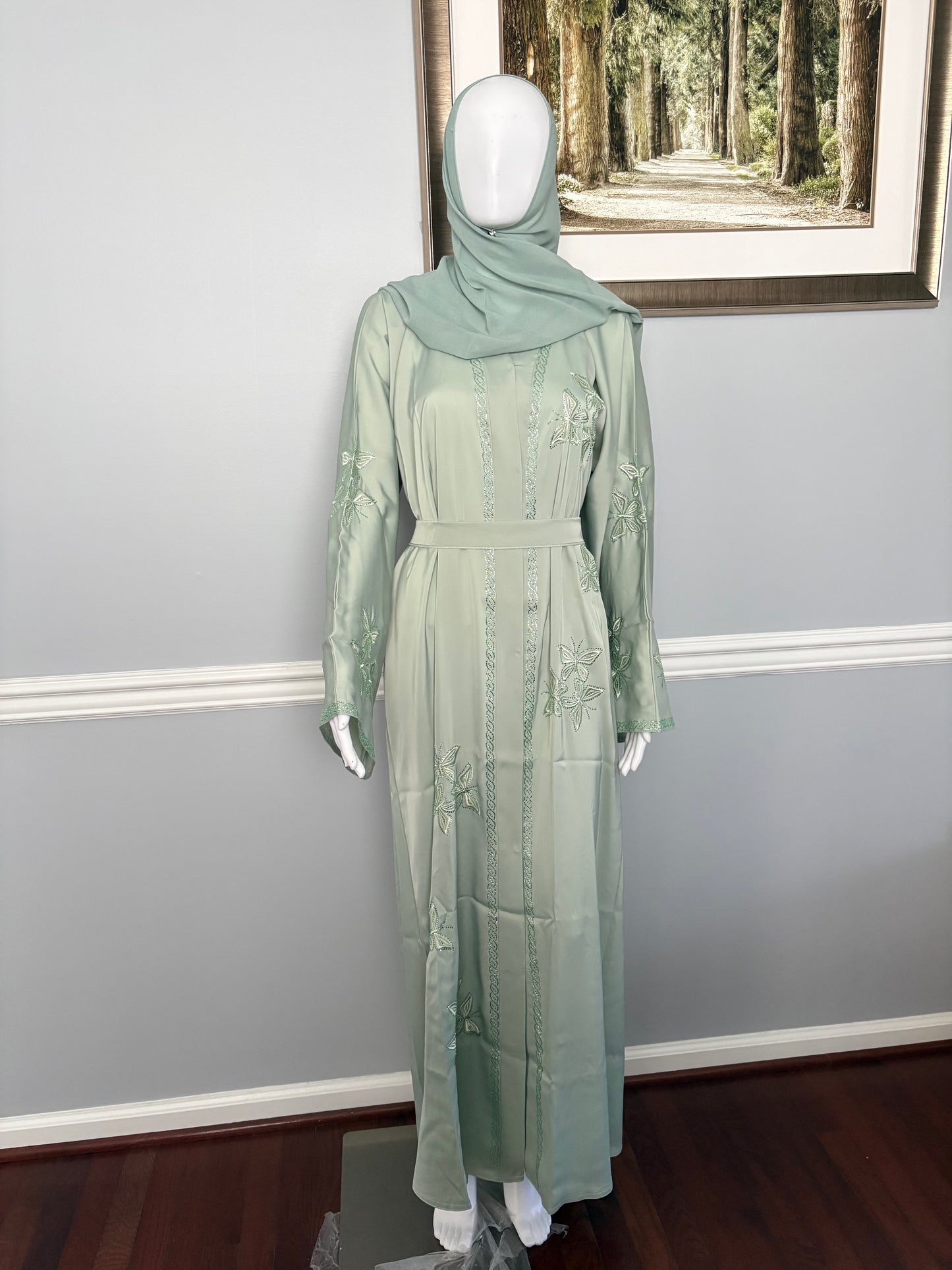 Hassana Abaya