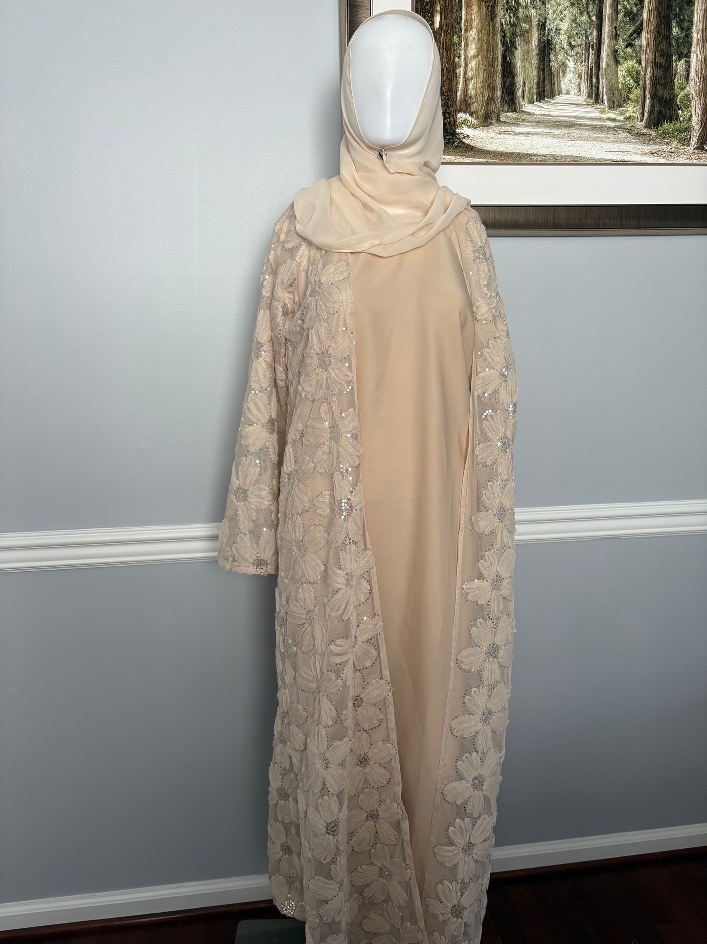 Aliyah Abaya