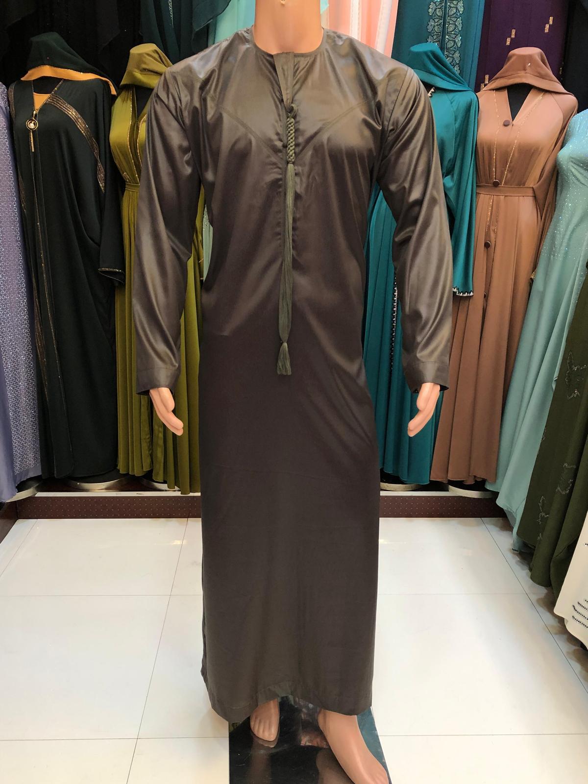 Saleem Emirati Thobe in Brown