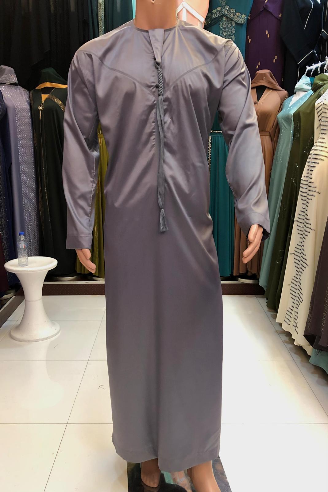 Saleem Emirati Thobe in Gray